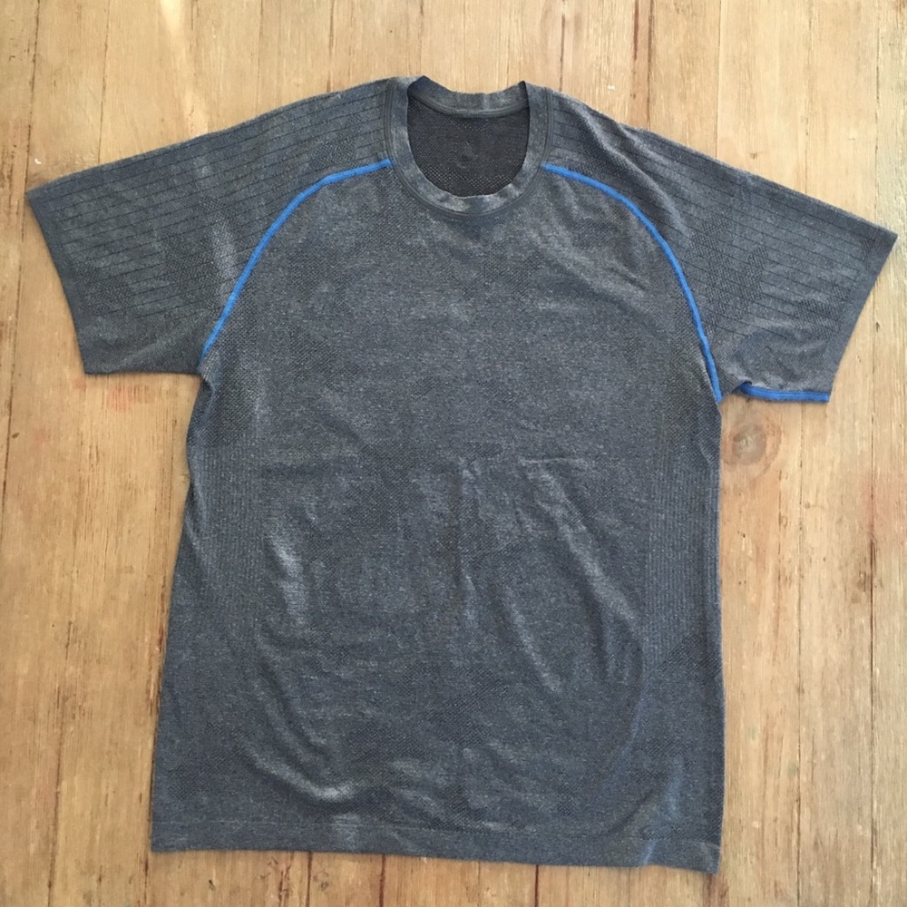 Lululemon Metal Vent Tech Shirt